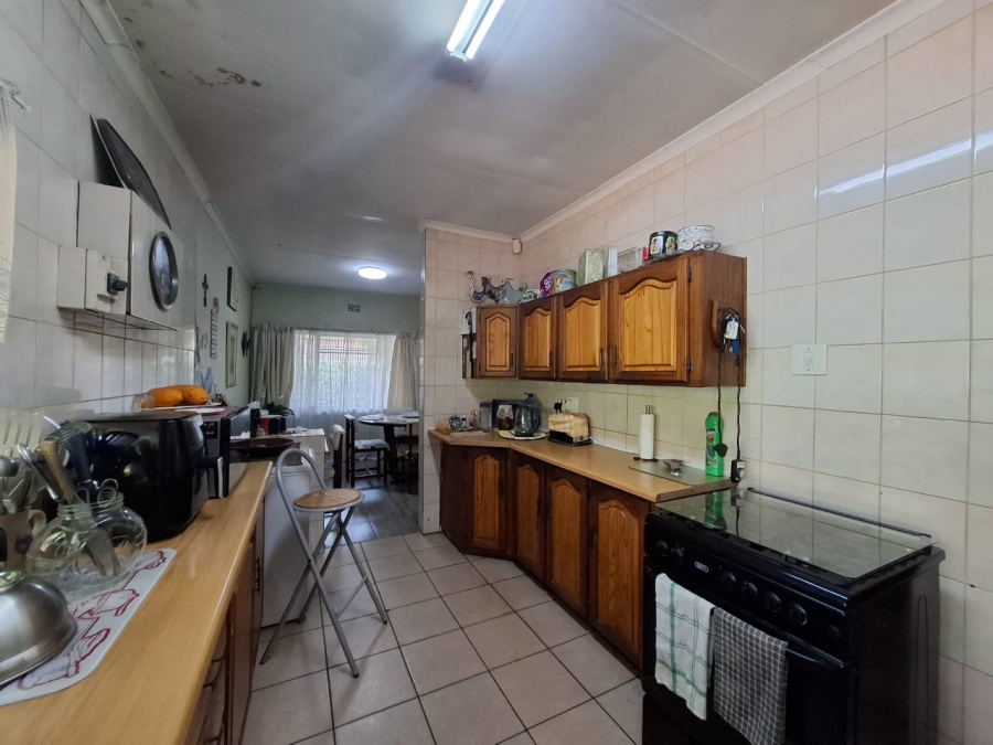 4 Bedroom Property for Sale in Rustenburg Central North West